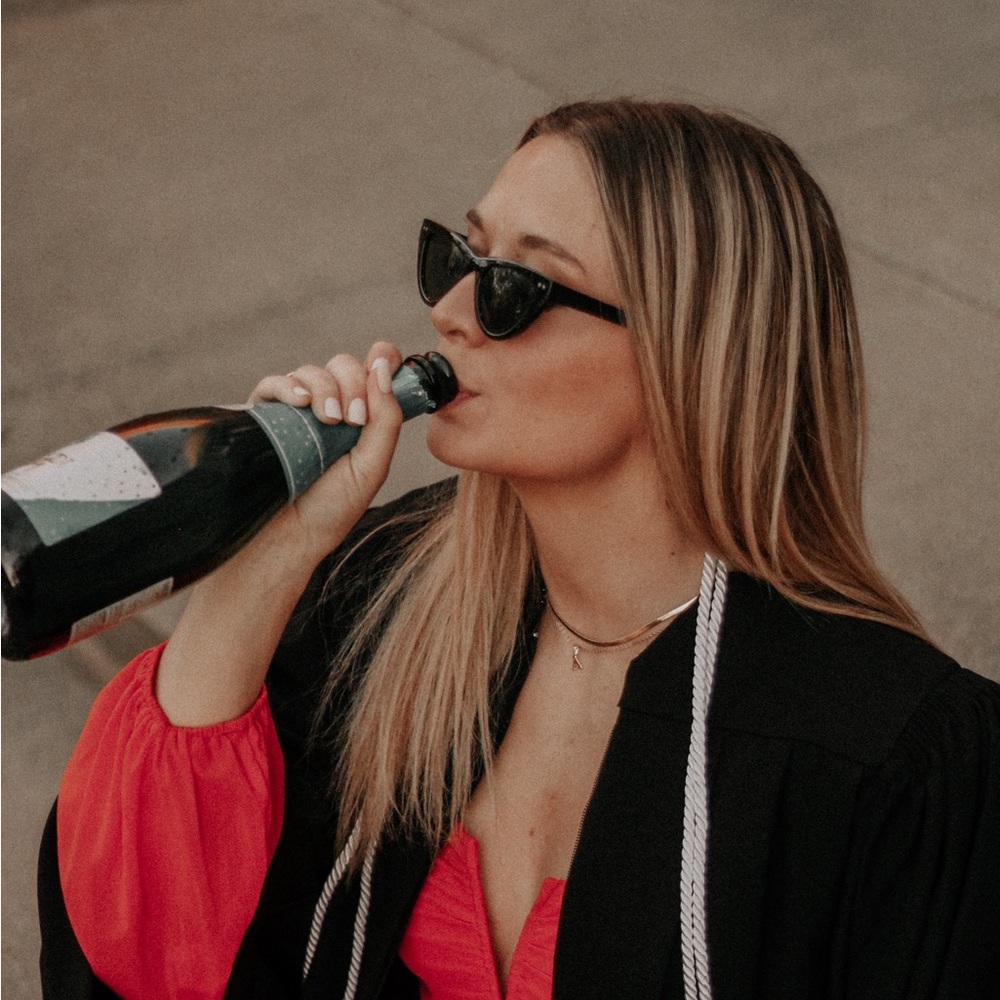 Meet your Posher, Brittani